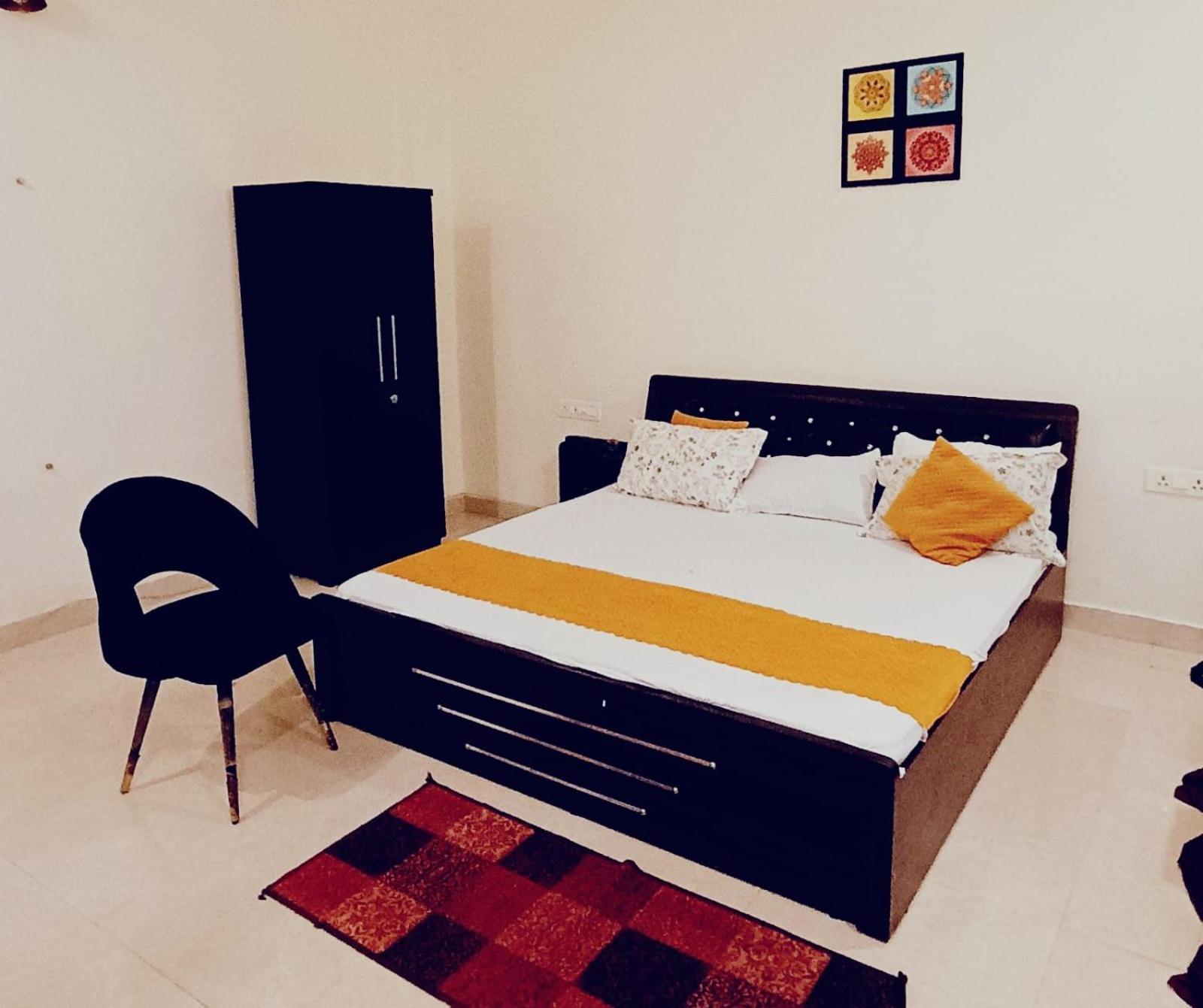Two Bhk Abode In Golf City Lucknow Exterior foto